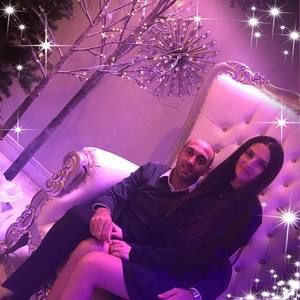 Meet your Posher, Aida